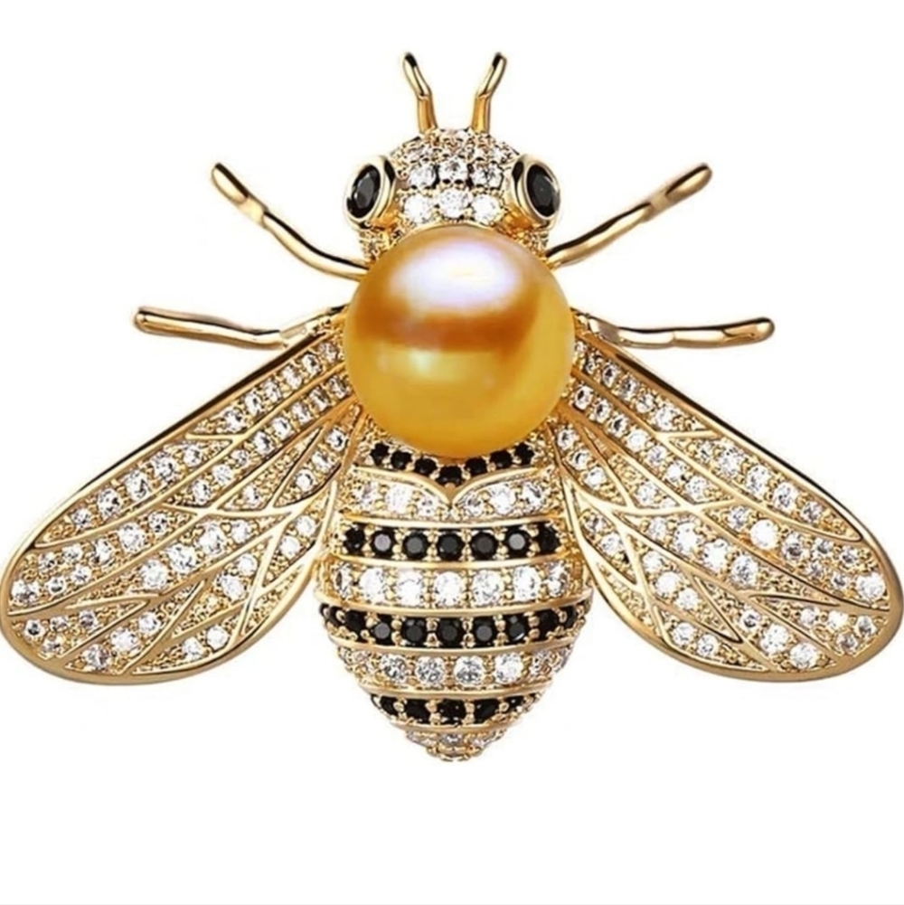 Women’s Jewelry Amazingly Cute Gold, Silver, and Black Bee Brooch